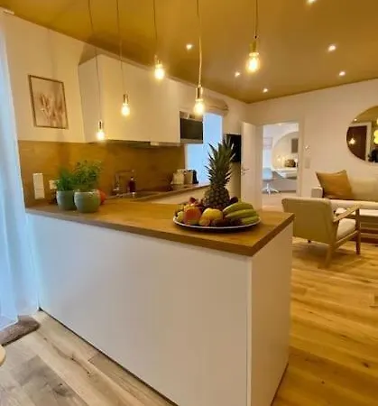 Komfort - Suite Zentral, Mit Balkon Und Waschmaschine Düsseldorf Extérieur photo