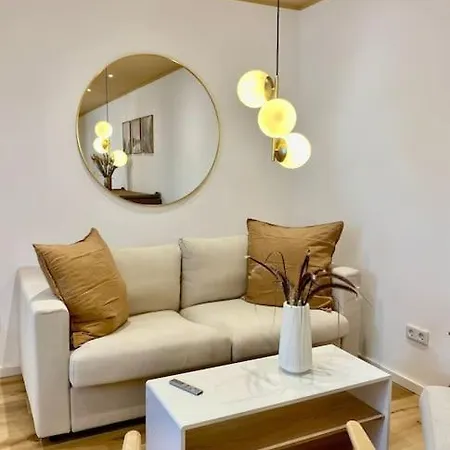 Komfort - Suite Zentral, Mit Balkon Und Waschmaschine Düsseldorf Extérieur photo